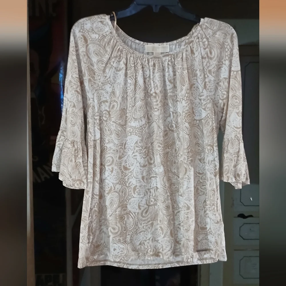 Micheal Kors Top Bundle Women Small